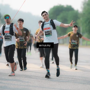 Runner Photo 6419884