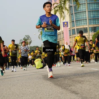 Runner Photo 6419912