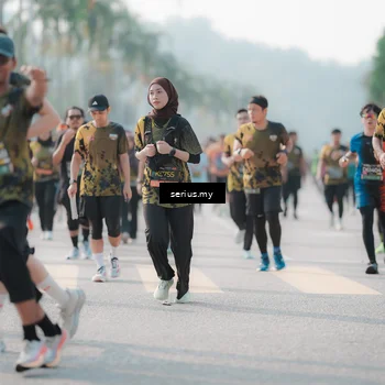Runner Photo 6419926