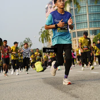 Runner Photo 6419947