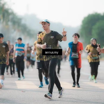 Runner Photo 6419965