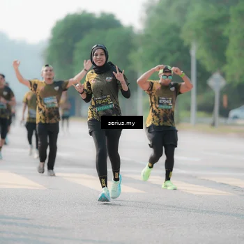 Runner Photo 6420000
