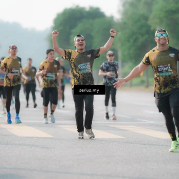 Runner Photo 6420014