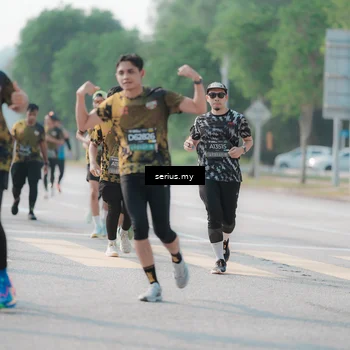 Runner Photo 6420071