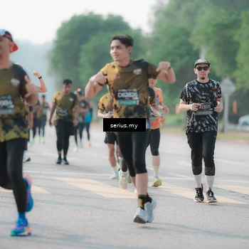Runner Photo 6420075