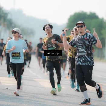 Runner Photo 6420116