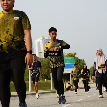 Runner Photo 6420119