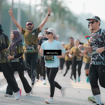 Runner Photo 6420126