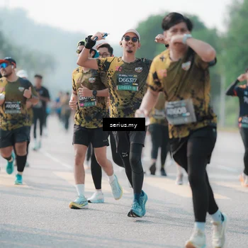 Runner Photo 6420136