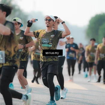 Runner Photo 6420146