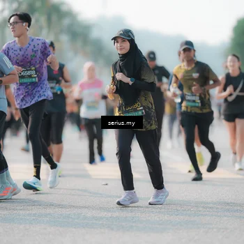 Runner Photo 6420172