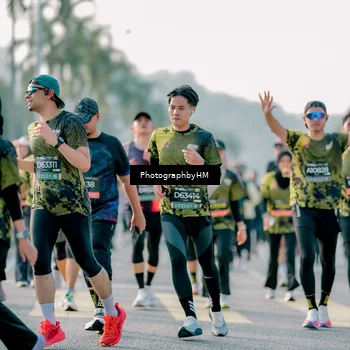 Runner Photo 6420198