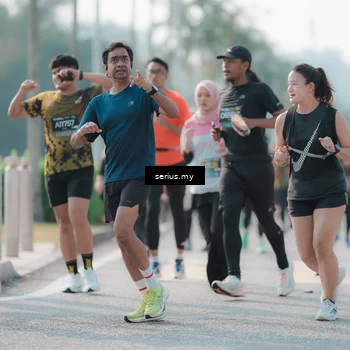 Runner Photo 6420199