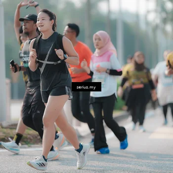 Runner Photo 6420210