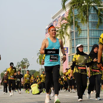 Runner Photo 6420235