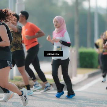 Runner Photo 6420237