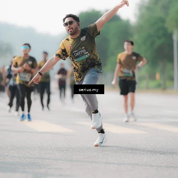 Runner Photo 6420242