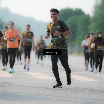 Runner Photo 6420259