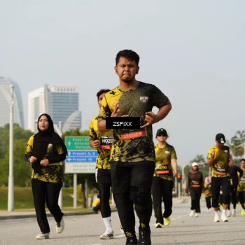 Runner Photo 6420261