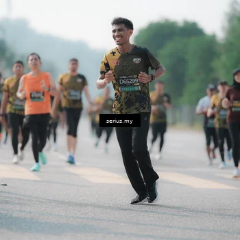 Runner Photo 6420272