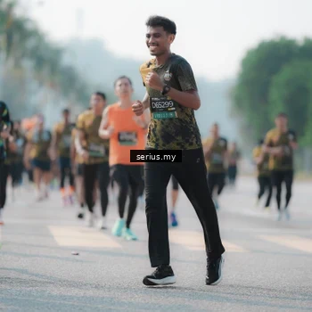 Runner Photo 6420275