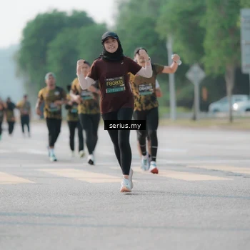 Runner Photo 6420286
