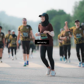 Runner Photo 6420311