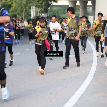 Runner Photo 6420315