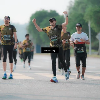Runner Photo 6420326