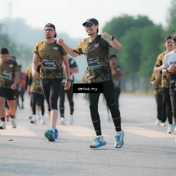 Runner Photo 6420334