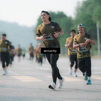 Runner Photo 6420372