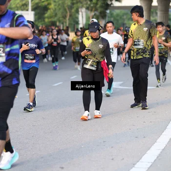 Runner Photo 6420376