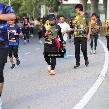 Runner Photo 6420378