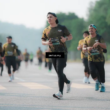 Runner Photo 6420383