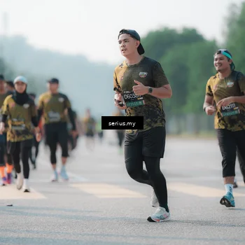 Runner Photo 6420384