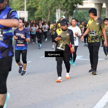Runner Photo 6420386