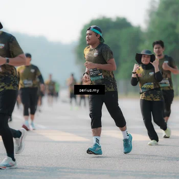 Runner Photo 6420398
