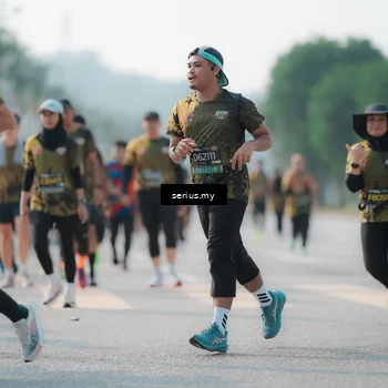 Runner Photo 6420403