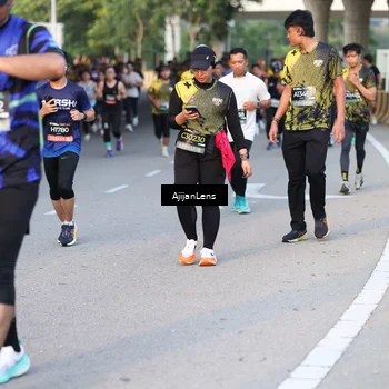 Runner Photo 6420417