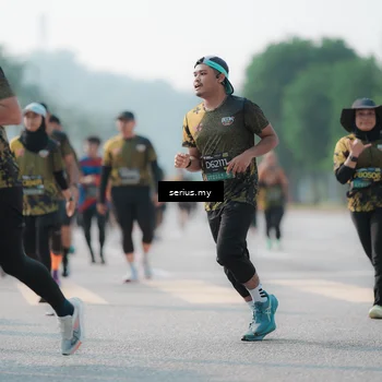 Runner Photo 6420422