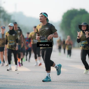 Runner Photo 6420432