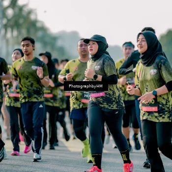 Runner Photo 6420433