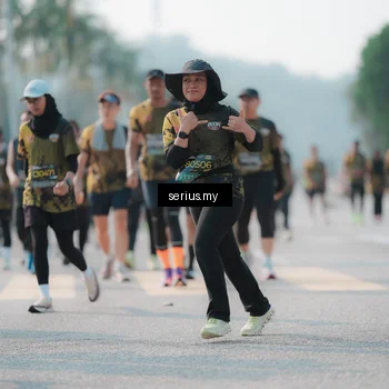 Runner Photo 6420443