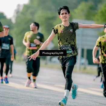 Runner Photo 6420451