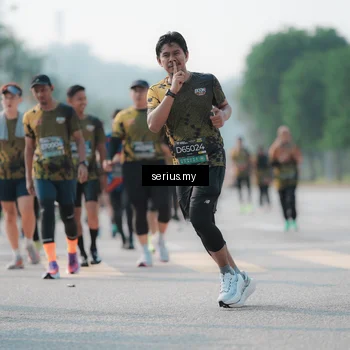 Runner Photo 6420452