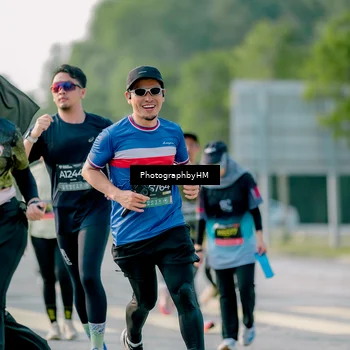 Runner Photo 6420453