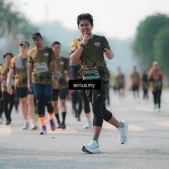 Runner Photo 6420460