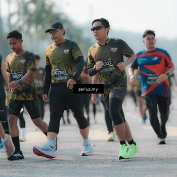 Runner Photo 6420479