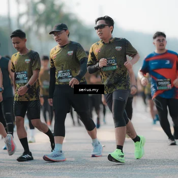 Runner Photo 6420485