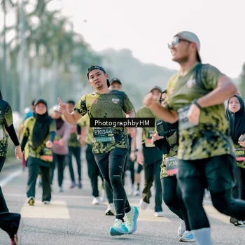 Runner Photo 6420510